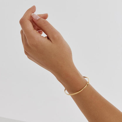 Gold bathroom bracelet